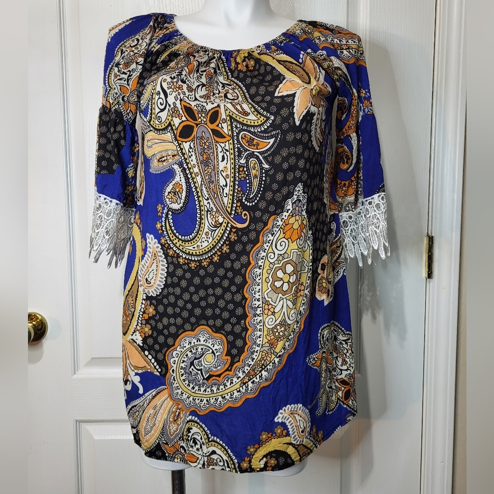 Win Win Floral Multicolor Top Tunic